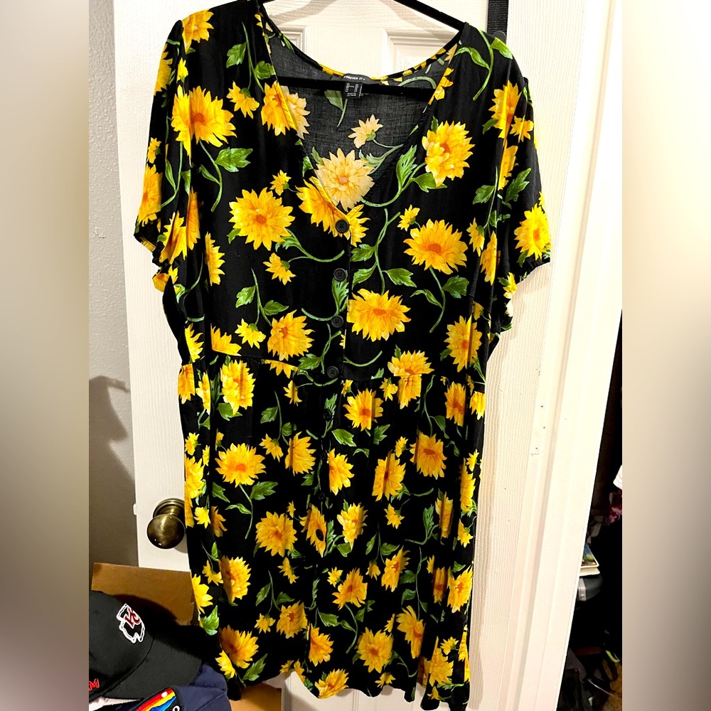 Black and yellow flower dress